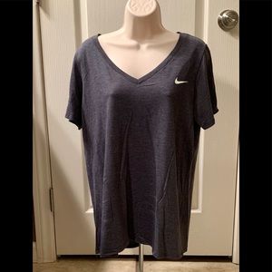 Women’s XL. Nike athletic Tee. NWOT!!🌟🔥👚💫🎾